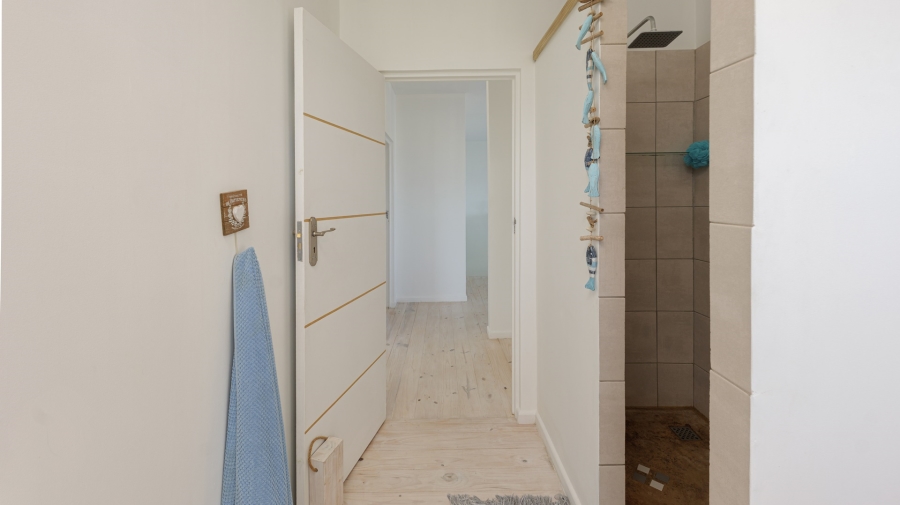 4 Bedroom Property for Sale in Suiderstrand Western Cape